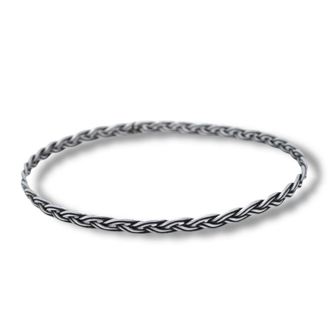 Braided round cuff