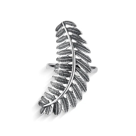 Curved Leaf Ring