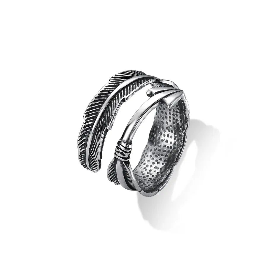 Adjustable feather/ leaf ring