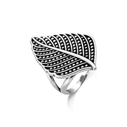 Boho leaf ring