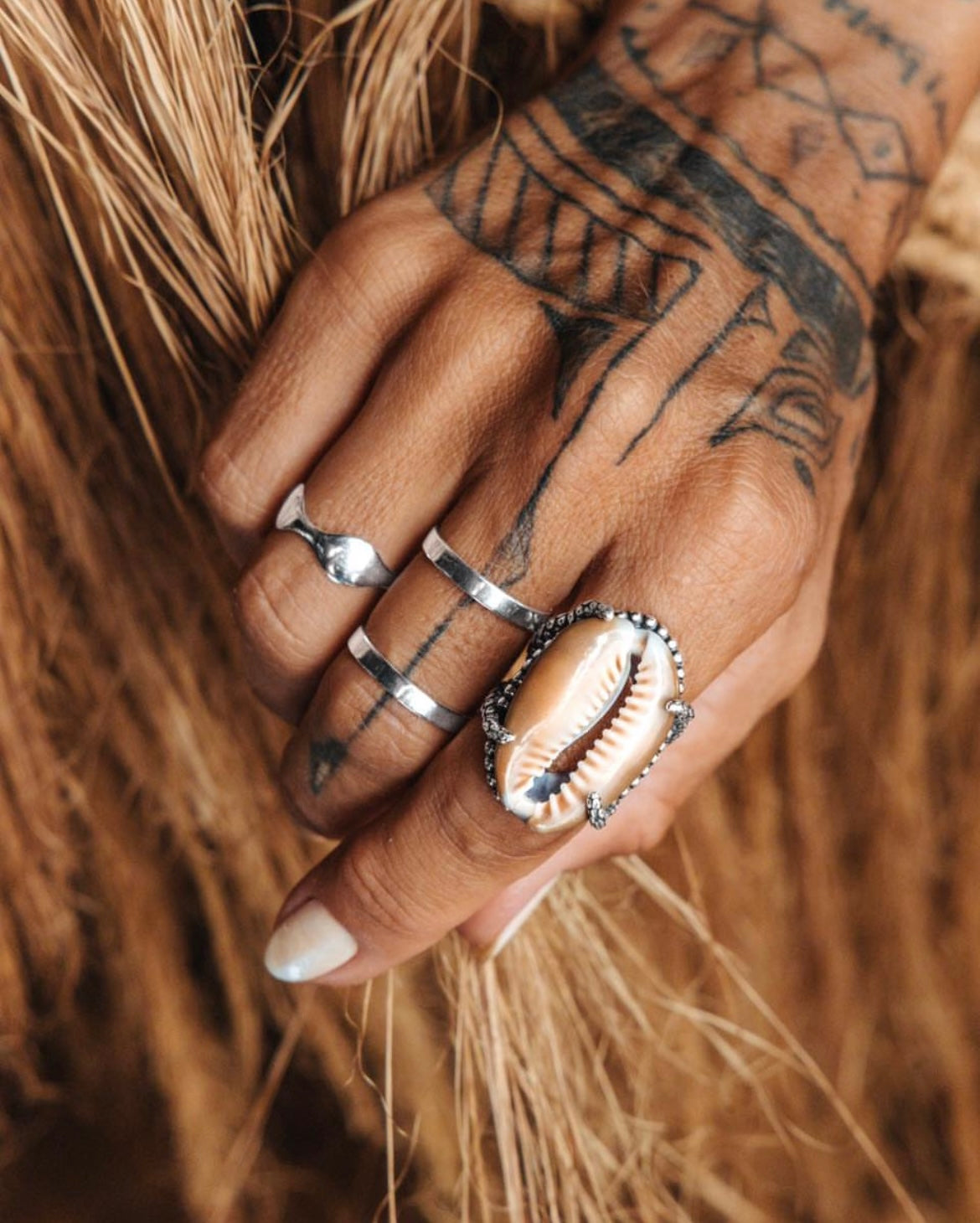 Natural Snakehead Cowrie Seashell Ring