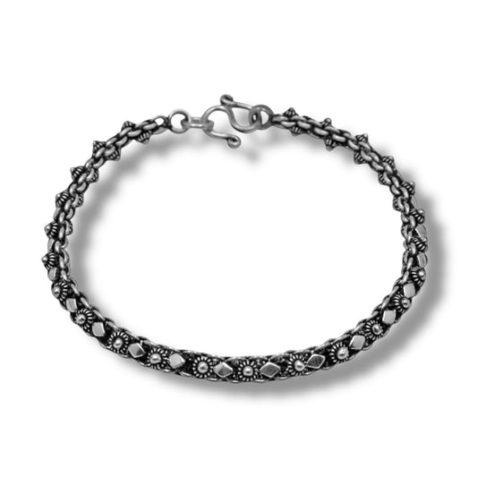 Pikun bracelet style II