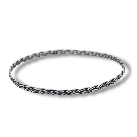 Braided round cuff