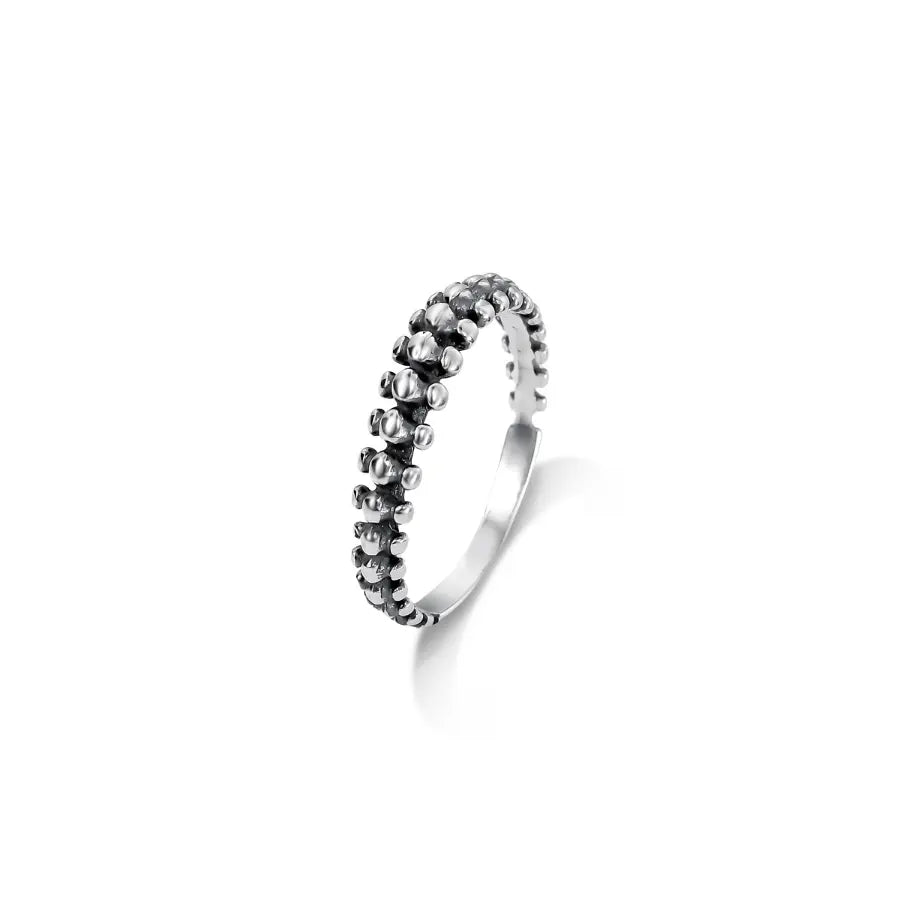 Dot cluster ring