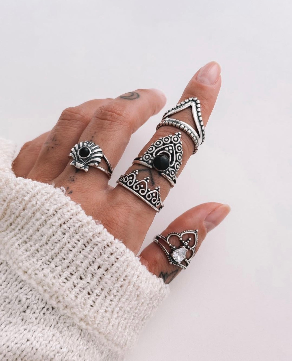 Beaded V-Shaped Ring