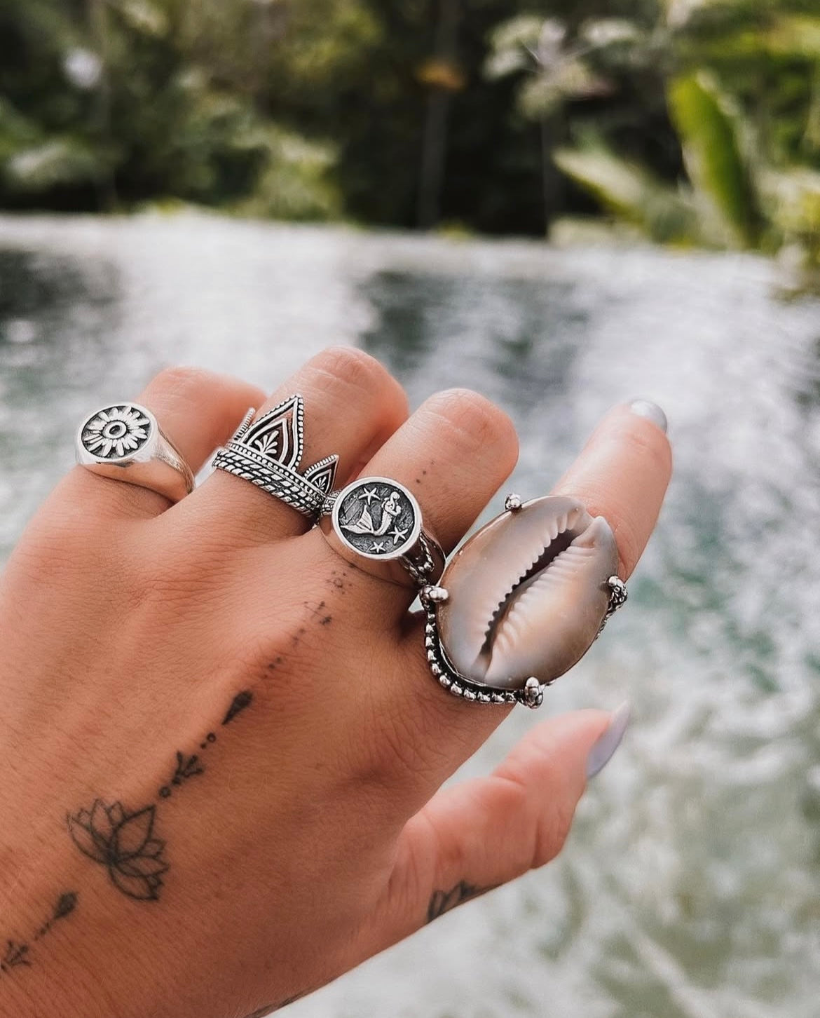 Natural Snakehead Cowrie Seashell Ring