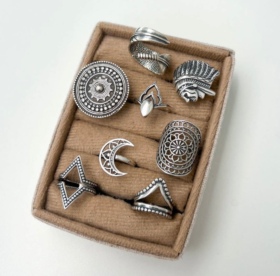 Adjustable Leaf Wrap Band