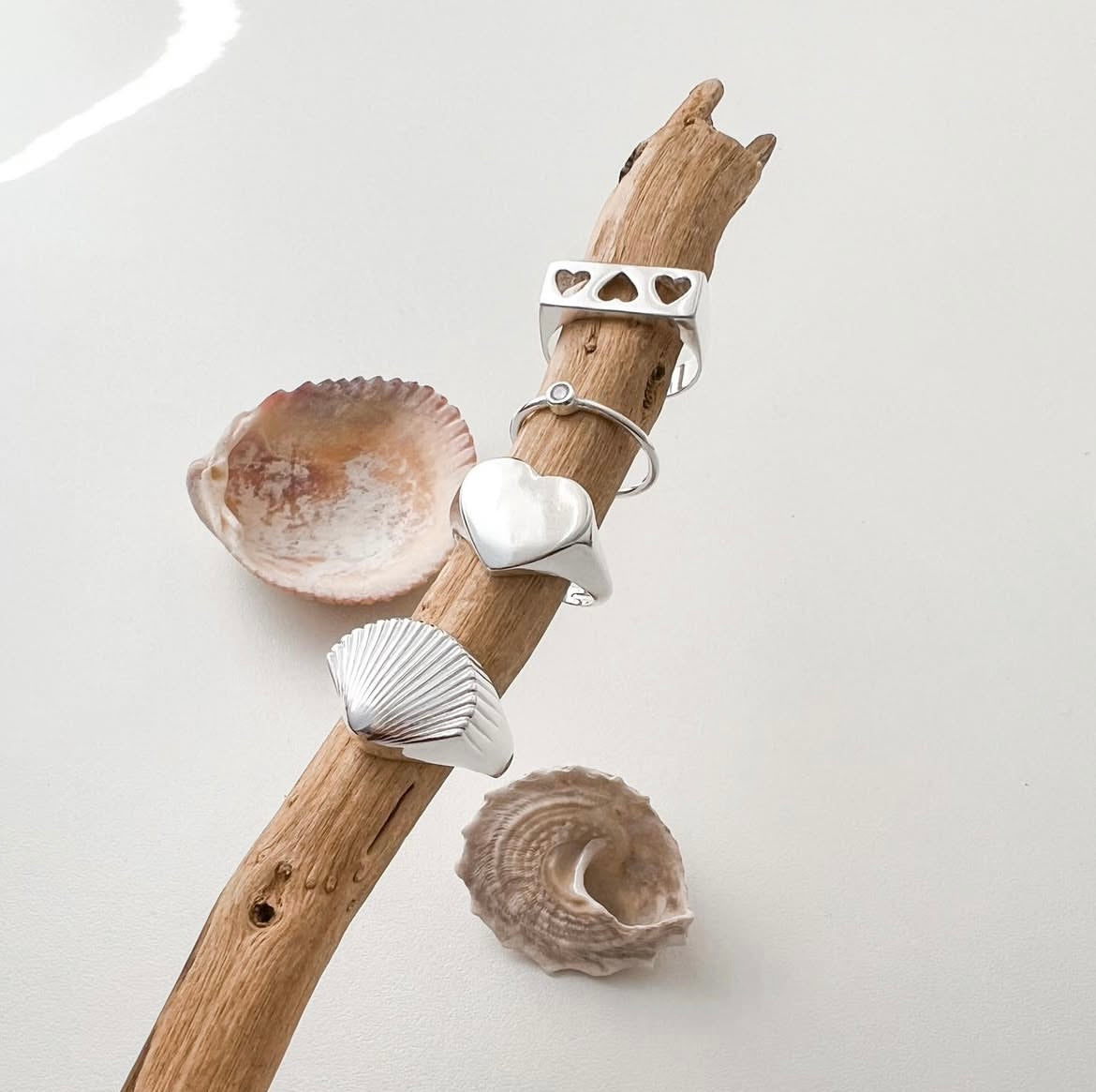 Seamless Seashell Ring