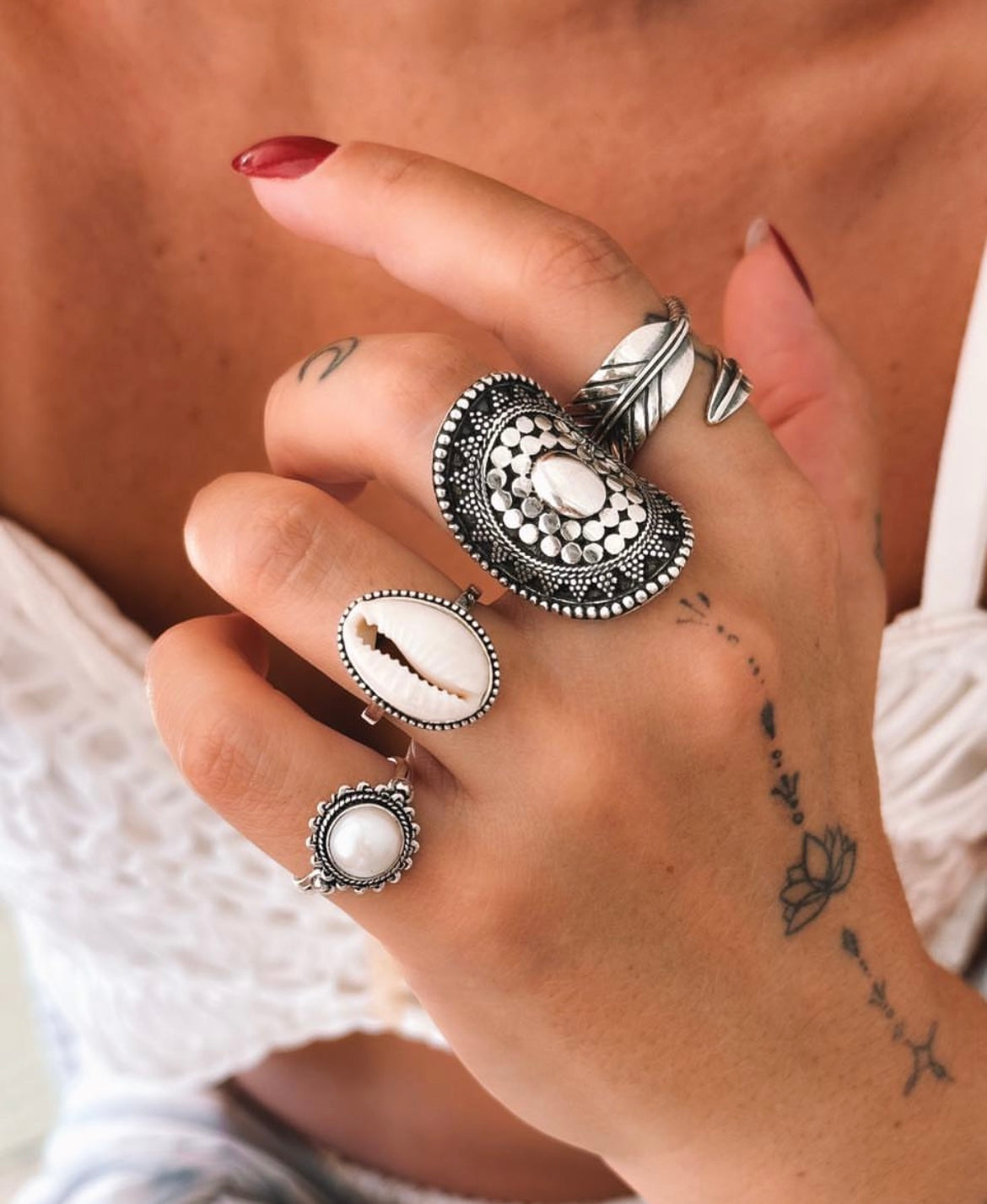 Adjustable Leaf Wrap Band