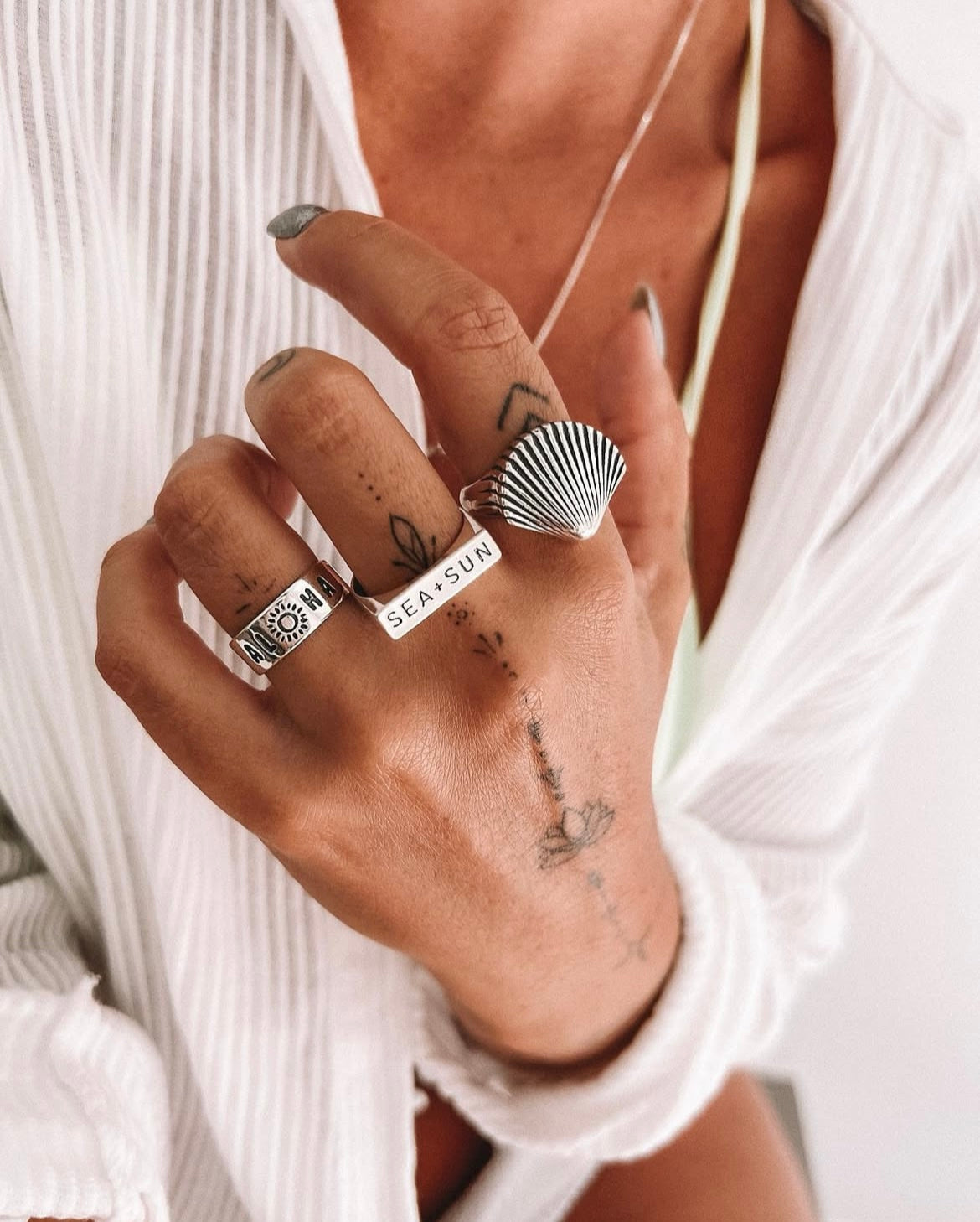 Sunny Aloha Band Ring